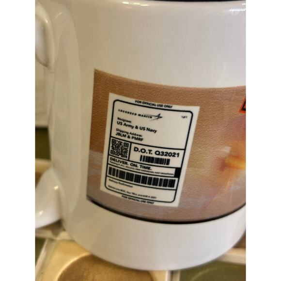 Dark Eagle Hypersonic Lockhead Martin Mug Rare Collector's Cup US Army Pilot - Picture 4 of 6